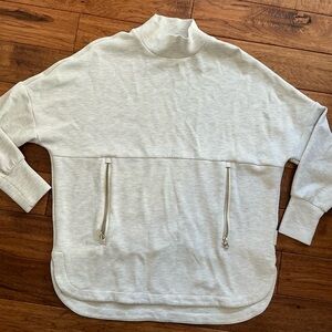 Varley Mockneck Sweatshirt, front zipper pockets, XS